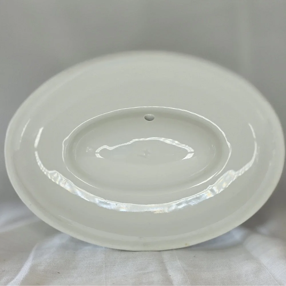 BIA Cordon Bleu 1.5 Qt. Porcelain Oval Covered Casserole Dish w/ Lid, Lemon Stem